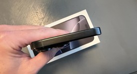 Mint
													Apple iPhone 16 Pro Max - Unlocked, Black, 256 GB, A3084, photo 4 of 11
