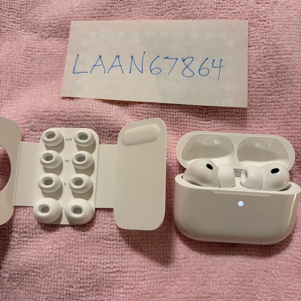 Apple AirPods Pro 3