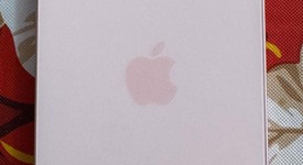 Mint
													Apple iPhone 15 - Unlocked, Pink, 128 GB, A2846, photo 2 of 13