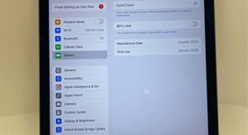 Mint
													Apple iPad Air 11" (M2) 2024 - Unlocked, Gray, 128 GB, A2903, photo 4 of 8
