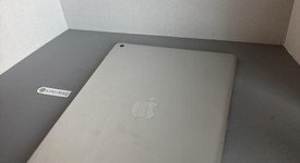 Fair
													Apple iPad 9th Gen - Wi-Fi, Silver, 64 GB, A2602, photo 4 of 6