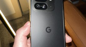 Mint
													Google Pixel 9 Pro Fold - Unlocked, Obsidian, 256 GB, GGH2X, photo 5 of 12