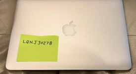 Mint
													MacBook Pro 2015 (Retina) - 13" - Silver, 512 GB, 16 GB, photo 5 of 5