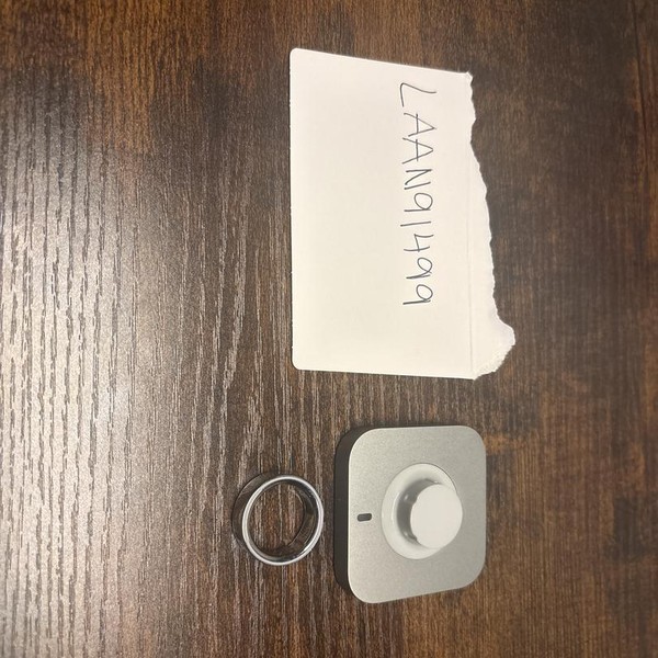 Oura Ring Gen 4 - Silver, Size 9