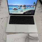 Good MacBook Pro Late 2023 (M3) - 14 inch - 1 TB, Silver, 96 GB, Apple M3 Max 14-core, 30-core GPU