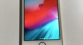 Good
													Apple iPhone SE 1st Gen 2016 - Unlocked, Gold, 16 GB, A1662, photo 1 of 3