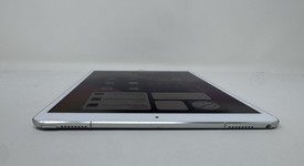Mint
													Apple iPad Pro 10.5" - Unlocked, Silver, 64 GB, photo 4 of 6