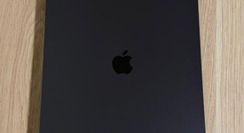 Mint
													Apple iPad Pro 13" (M4) 2024 - Unlocked, Black, 256 GB, 8 GB, A2926, Standard Glass, photo 3 of 8