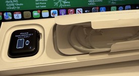 Good
													Apple Watch SE 2nd Gen 40mm - Midnight, A2722 - GPS, Aluminum, photo 1 of 8