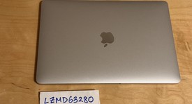 Good
													MacBook Pro 2017 (No Touch Bar) - 13" - I5, Silver, 128 GB, 8 GB, photo 5 of 9