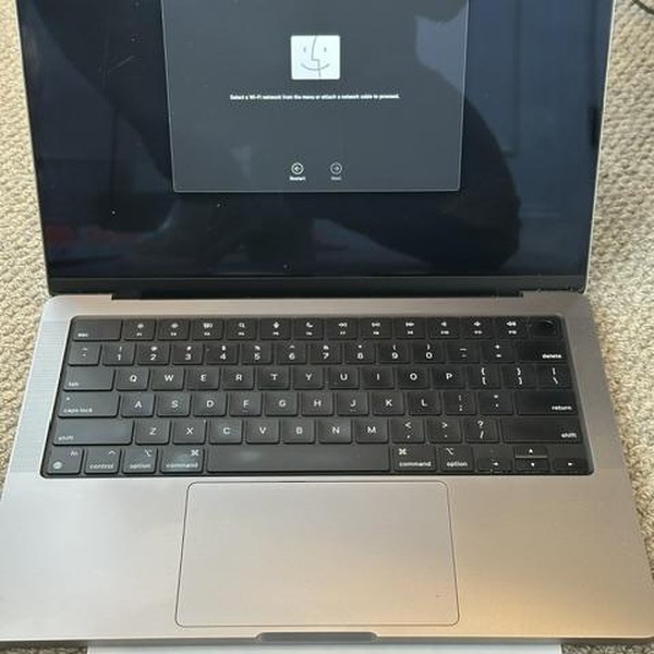 MacBook Pro Late 2023 (M3) - 14 inch - 512 GB, Gray, 16 GB, Apple M3, 10-core GPU