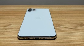 Fair
													Apple iPhone 11 Pro Max - Unlocked, Silver, 64 GB, A2161, photo 3 of 8