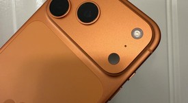 Mint
													Apple iPhone 17 Pro Max - Unlocked, Cosmic Orange, 2 TB, A3257, photo 4 of 9