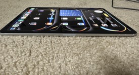 Mint
													Apple iPad Pro 13" (M4) 2024 - Unlocked, Silver, 256 GB, 8 GB, A2926, Standard Glass, photo 4 of 7