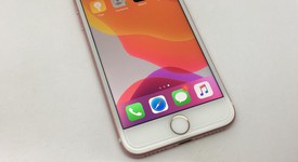 Good
													Apple iPhone 7 - Sprint, Rose Gold, 32 GB, A1660, photo 2 of 12