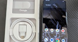 Mint
													Google Pixel 8 Pro - Unlocked, Obsidian, 256 GB, 12 GB, G1MNW, mmWave 5G, photo 3 of 5