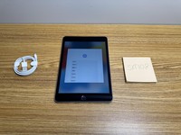 Apple iPad Mini 4