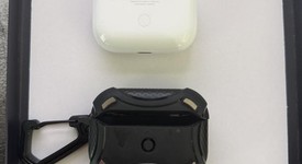 Used
													Apple AirPods Pro 2 - USB-C, photo 3 of 4