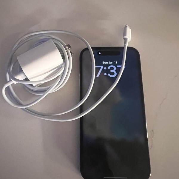 Apple iPhone 14 Pro - Mint Mobile, 128 GB, Purple, A2650