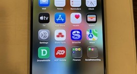 Mint
													Apple iPhone 16 Pro - Unlocked, Black, 128 GB, A3083, photo 3 of 10