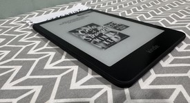 Mint
													Amazon Kindle Paperwhite 12th Gen 2024 - Amazon, Black, photo 2 of 6