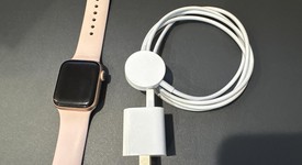 Good
													Apple Watch Series 5 40mm - Gold, A2092 - GPS, Aluminum, photo 3 of 7