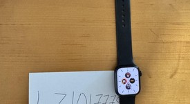 Good
													Apple Watch Series 8 41mm - Unlocked, Midnight, A2772 - Cellular, Aluminum, photo 1 of 4