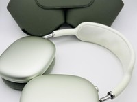 Apple AirPods Max