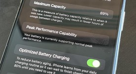 Good
													Apple iPhone Xs Max - Unlocked, Silver, 64 GB, A1921, photo 4 of 9