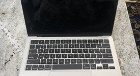 Good
													MacBook Air 2024 (M3) - 13" - Apple M3, Silver, 256 GB, 16 GB, 8-core GPU, photo 5 of 6