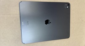 Good
													Apple iPad Pro 13" (M4) 2024 - Unlocked, Black, 256 GB, 8 GB, A2926, Standard Glass, photo 4 of 7