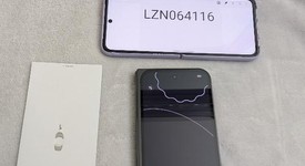 Mint
													Google Pixel 9 Pro Fold - Unlocked, Obsidian, 512 GB, GGH2X, photo 5 of 7