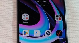 Good
													Motorola Edge 2021 - Verizon, Navy Blue, 256 GB, 8 GB, photo 1 of 4