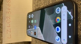 Mint
													Google Pixel 9 - Unlocked, Obsidian, 128 GB, 12 GB, G2YBB, photo 3 of 6