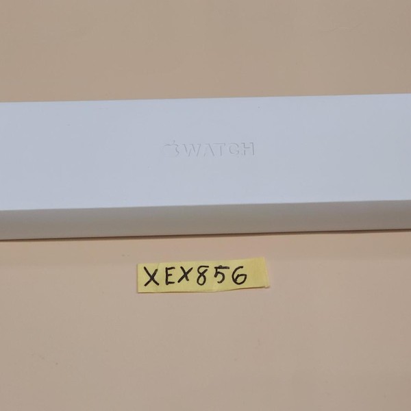 Apple Watch Series 8 45mm - Unlocked, Silver, A2774 - Cellular, Aluminum