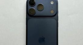 Mint
													Apple iPhone 17 Pro - Unlocked, Deep Blue, 256 GB, A3256, photo 3 of 9