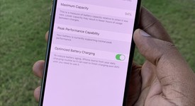 Good
													Apple iPhone Xs Max - Unlocked, Gold, 256 GB, A1921, photo 4 of 19