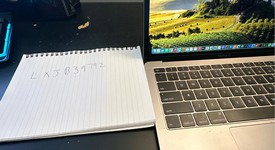 Good
													MacBook Air 2019 - 13" - I5, Silver, 128 GB, 8 GB, photo 1 of 8