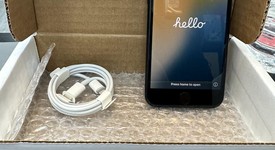 Mint
													Apple iPhone SE 3rd Gen 2022 - Unlocked, Midnight, 64 GB, A2595, photo 1 of 6