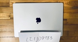 Good
													MacBook Pro Late 2023 (M3) - 16" - Apple M3 Max 16-core, Silver, 2 TB, 64 GB, 40-core GPU, photo 3 of 6