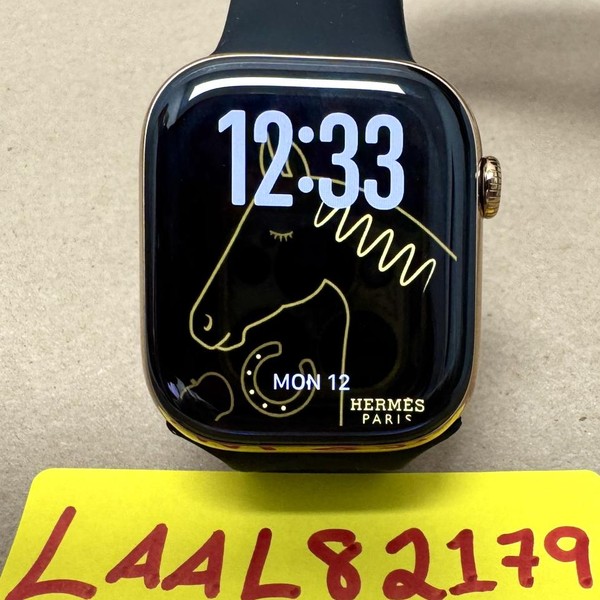 Apple Watch Series 10 46mm - Unlocked, Gold, A3003 - Cellular, Titanium