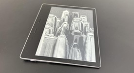 Good
													Amazon Kindle Oasis 10th Gen - Gray, 8 GB, WiFi Only, photo 1 of 7