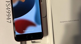 Good
													Apple iPhone SE 2nd Gen 2020 - Unlocked, Red, 128 GB, A2275, photo 1 of 10