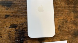 Good
													Apple iPhone 15 Pro - Unlocked, White, 256 GB, A2848, photo 4 of 9