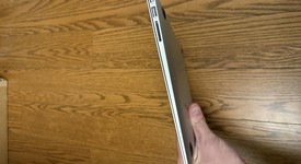 Good
													MacBook Air 2017 - 13" - I5, Silver, 128 GB, 8 GB, photo 2 of 9