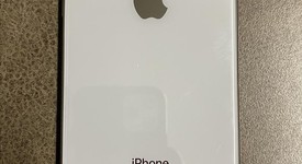 Good
													Apple iPhone X - Sprint, Silver, 64 GB, A1865, photo 4 of 8