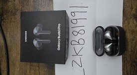 Used
													Samsung Galaxy Buds3 Pro - Silver, photo 1 of 2