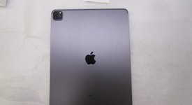 Mint
													Apple iPad Pro 12.9" 5th Gen 2021 - Wi-Fi, Gray, 128 GB, photo 4 of 10