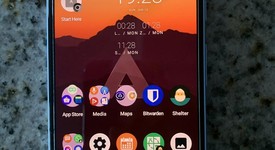 Mint
													Google Pixel 7a - Unlocked, Sea, 128 GB, 8 GB, GWKK3, photo 2 of 9