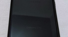 Good
													Samsung Galaxy S10e - Unlocked, Black, 128 GB, 6 GB, SM-G970U1, photo 3 of 7